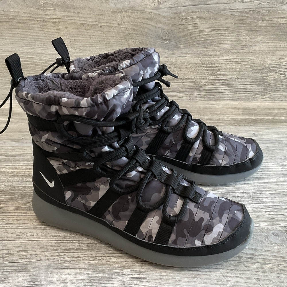 Nike Roshe One Hi Black Camouflage Print Winter Boots Shoes 807425-001 Size 9.5